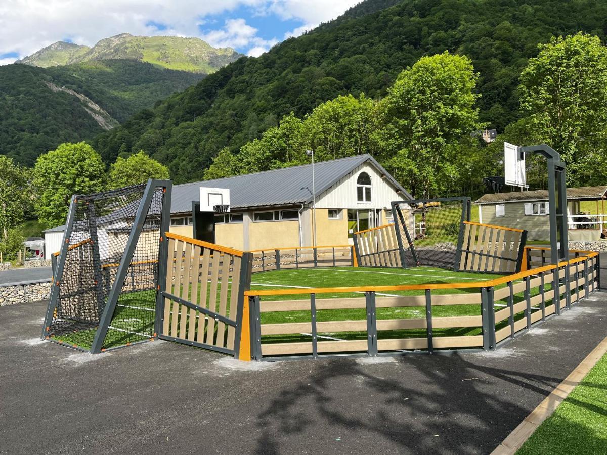 Bungalow Charmant A Cauterets Avec Vue Sur La Montagne Exterior photo
